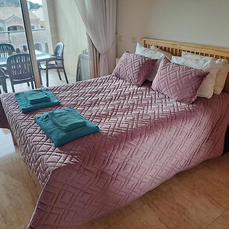 Apt Brightness Comfort In בורגאו מראה חיצוני תמונה