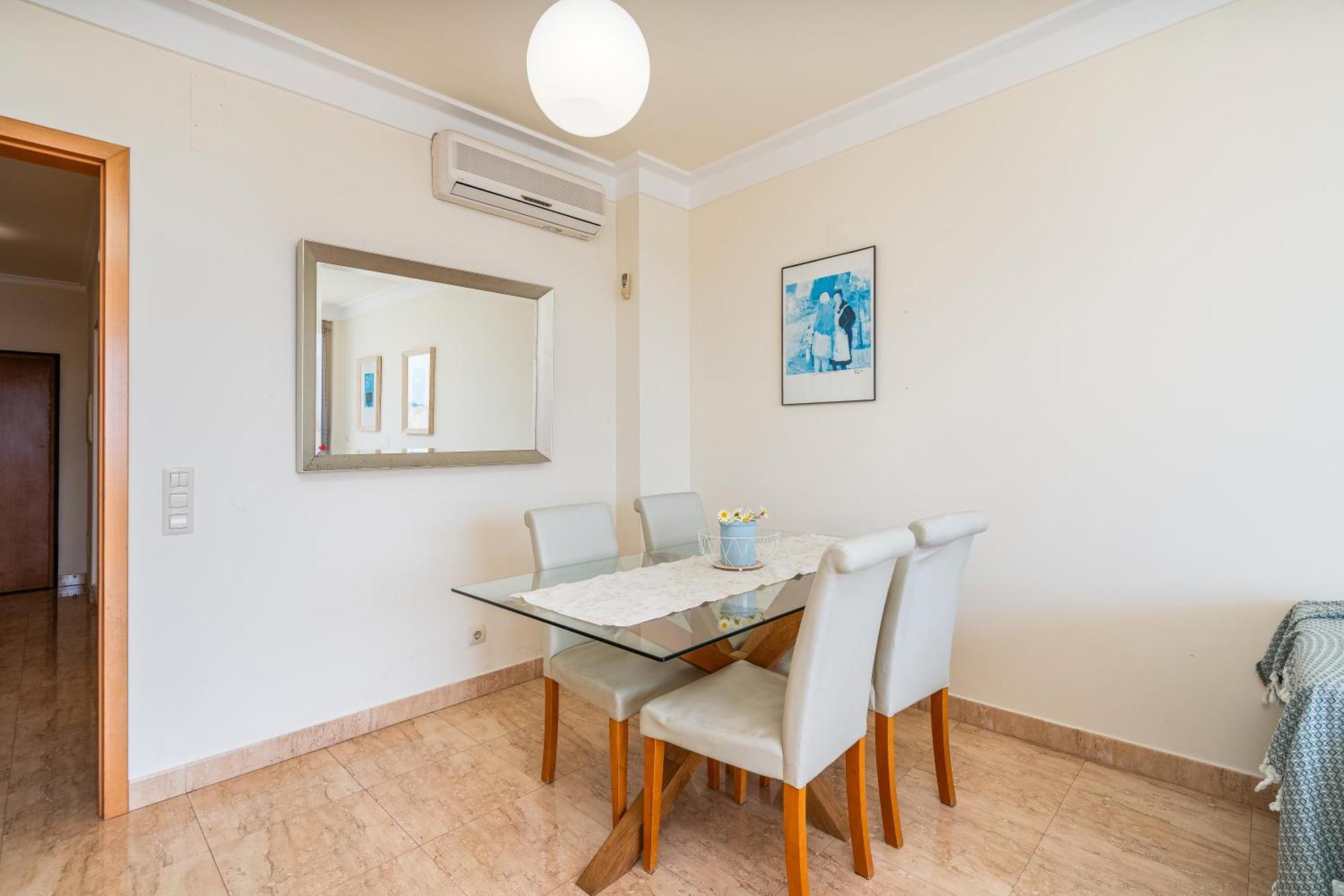 Apt Brightness Comfort In בורגאו מראה חיצוני תמונה